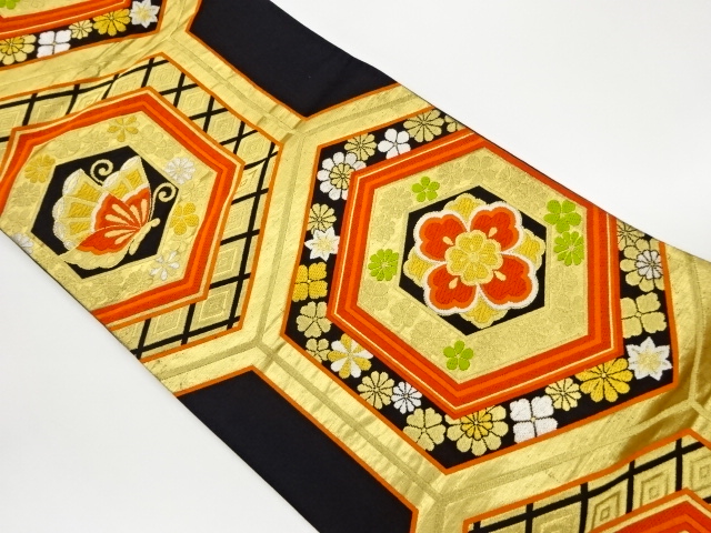 リサイクル　子持ち亀甲に花蝶模様織出し袋帯